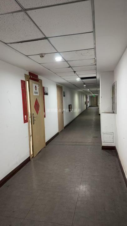 辽宁省丹东市振兴区体育馆路42号533室、534室