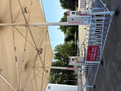 ed0bd04f-2454-4290-b8b0-07856cc02657.png_r_0_w_406