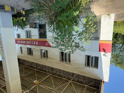 871c77d9-47e7-472a-9d72-b64a517a8497.png_r_0_w_406