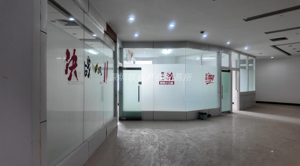 广西壮族自治区桂林市中山中路39号南方大厦5-18号房产
